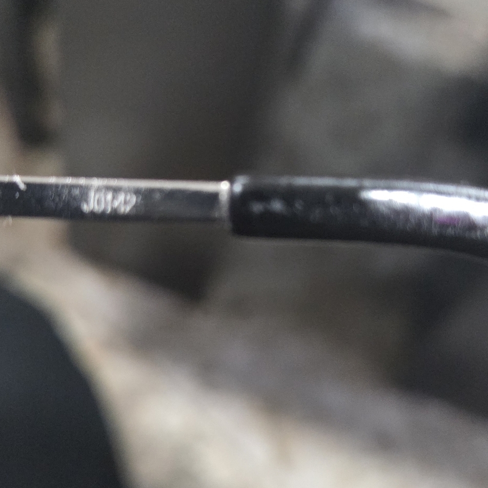 Louis Vuitton Damier print Sunglasses - Picture 7 of 9